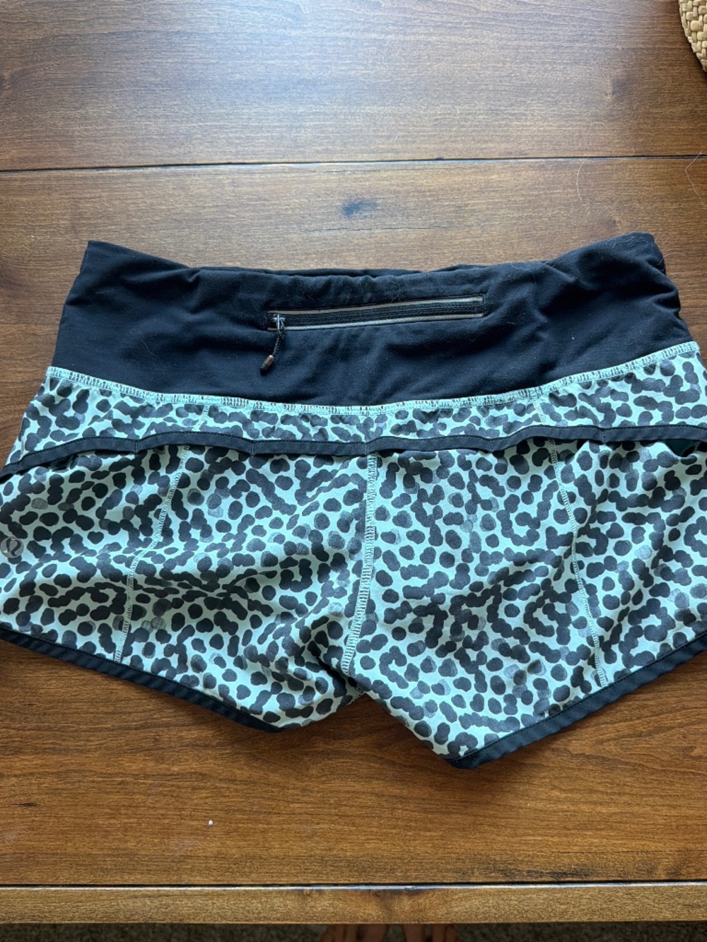 Lululemon Speed Short - Picture 2 of 3
